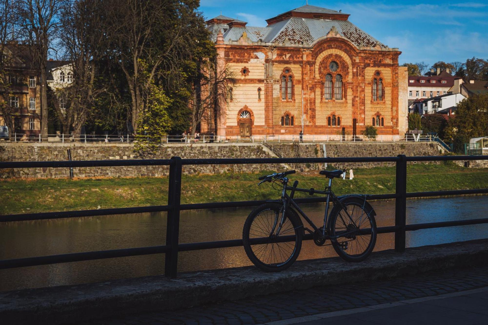 Emigrand Art Hotel Uzhhorod Exterior photo